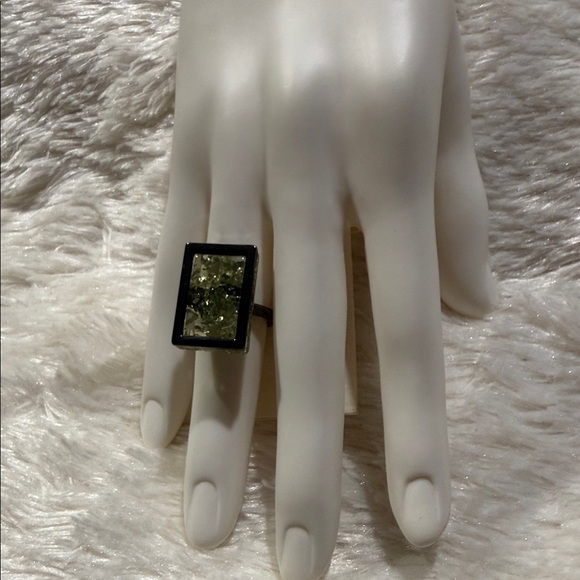 French Connection Black and Green Statement Ring - Picture 1 of 4